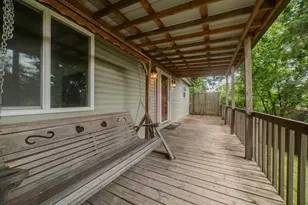 12 Spring St, Glouster, OH 45732 - Photo 7