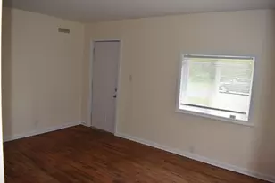 2034 Ferris Rd, Columbus, OH 43224 - Photo 7