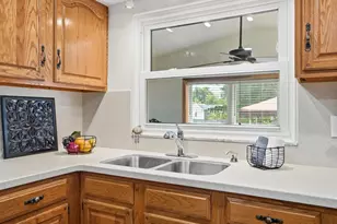 2986 Lee Ellen Pl, Columbus, OH 43207 - Photo 11