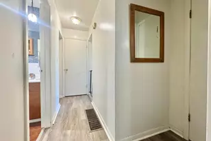 4121 Maplegrove Dr, Grove City, OH 43123 - Photo 11