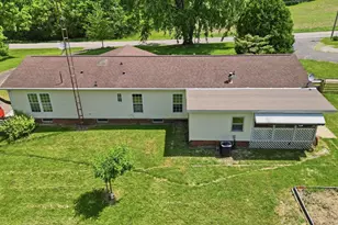 3751 Lundy Ln, London, OH 43140 - Photo 3