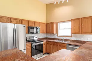 8580 Old Field Birch Dr, Blacklick, OH 43004 - Photo 13