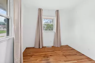 2255 Fenton St, Columbus, OH 43224 - Photo 21