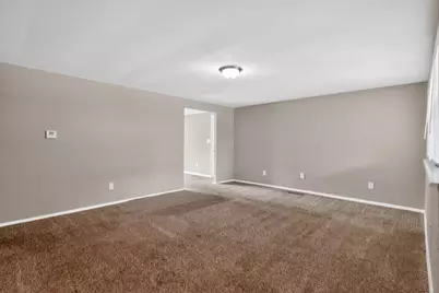 1401 Hentz Drive, Reynoldsburg, OH 43068 - Photo 7