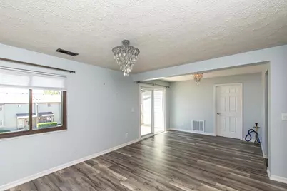 3304 Ultimate Way, Dayton, OH 45449 - Photo 9