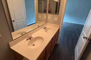 9335 Polaris Green Dr, Columbus, OH 43240 - Photo 17