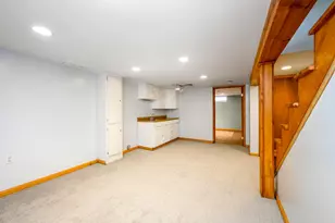 285 E Weisheimer Rd, Columbus, OH 43214 - Photo 17