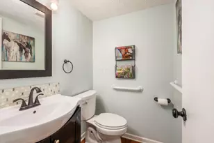 197 Stonhope Dr, Delaware, OH 43015 - Photo 9