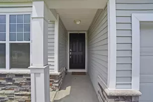 577 Carnaval Creek Dr, Blacklick, OH 43004 - Photo 5