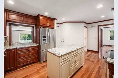 2738 E Broad Street, Bexley, OH 43209 - Photo 11