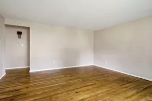 6493 Dobson Square E, Columbus, OH 43229 - Photo 11