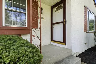 6493 Dobson Square E, Columbus, OH 43229 - Photo 5
