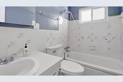 6493 Dobson Square E, Columbus, OH 43229 - Photo 25