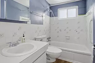 6493 Dobson Square E, Columbus, OH 43229 - Photo 25
