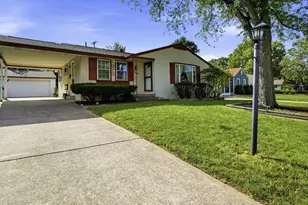 6493 Dobson Square E, Columbus, OH 43229 - Photo 45