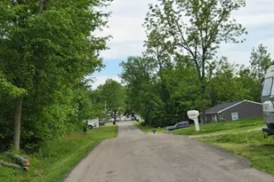 13089 Grove Rd NE, Thornville, OH 43076 - Photo 5
