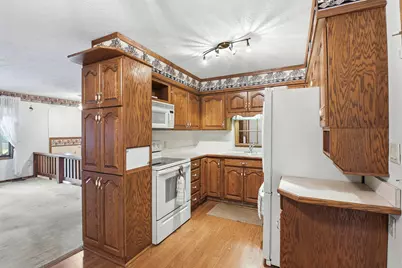 799 Vancouver Drive, Marion, OH 43302 - Photo 11