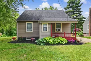 905 Charles St, Galion, OH 44833 - Photo 1