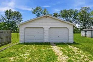 204 Washington Ave, Bellefontaine, OH 43311 - Photo 35