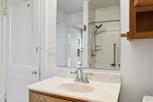 204 Washington Ave, Bellefontaine, OH 43311 - Photo 19