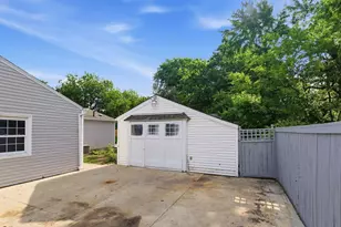 444 Linda Mel Dr, Marion, OH 43302 - Photo 3