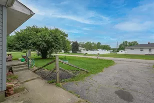 121 Clark Dr, Chillicothe, OH 45601 - Photo 3