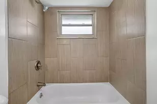 1297 Shanley Dr, Columbus, OH 43224 - Photo 19