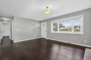 1297 Shanley Dr, Columbus, OH 43224 - Photo 7