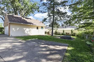 1297 Shanley Dr, Columbus, OH 43224 - Photo 43