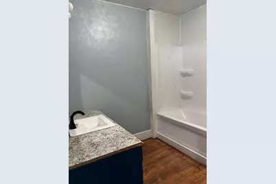 209 S Madriver Street, Bellefontaine, OH 43311 - Photo 5