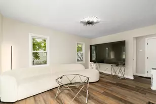 1816 Brentnell Ave, Columbus, OH 43219 - Photo 5