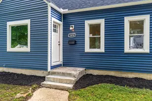 1816 Brentnell Ave, Columbus, OH 43219 - Photo 1