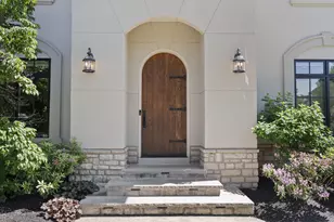 3934 Tarrington Ln, Upper Arlington, OH 43220 - Photo 3