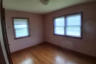 215 Whitehouse St, Crooksville, OH 43731 - Photo 11