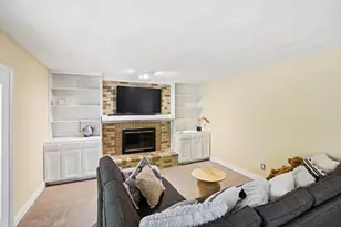 7567 Tenbury Dr, Dublin, OH 43017 - Photo 11