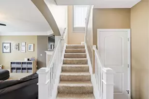 256 Olentangy Meadows Dr, Lewis Center, OH 43035 - Photo 19