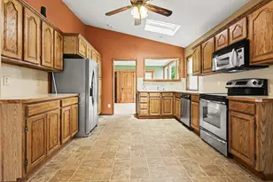 127 N Main St, Johnstown, OH 43031 - Photo 11