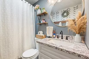 858 Upwoods Dr, Columbus, OH 43228 - Photo 13