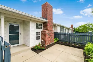 8351 Greyhawk Cir, Columbus, OH 43240 - Photo 5