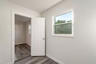 2247 Safford Ave, Columbus, OH 43223 - Photo 19