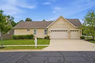 4735 Medalist Ct, Westerville, OH 43082 - Photo 3