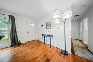 926 Minerva Ave, Columbus, OH 43229 - Photo 13