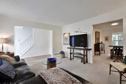 199 Brownsfell Drive, Columbus, OH 43235 - Photo 9