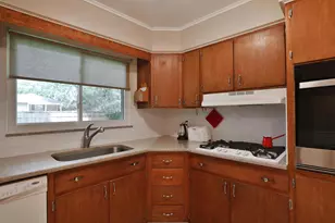 3585 Delamere Ave, Columbus, OH 43220 - Photo 13