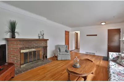3585 Delamere Avenue, Columbus, OH 43220 - Photo 9