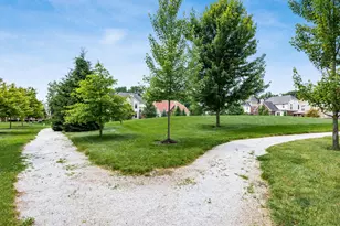 7983 Oak Meadow Dr, Dublin, OH 43016 - Photo 45