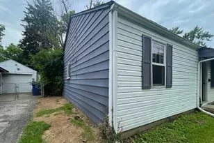 1091 S Hampton Rd, Columbus, OH 43227 - Photo 3