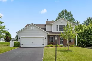 1092 Oxford Dr N, Pataskala, OH 43062 - Photo 1