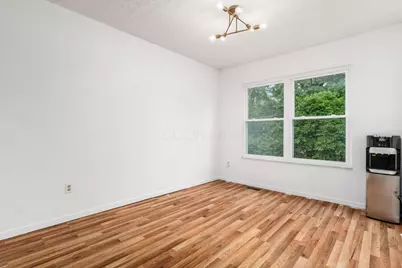 1564 Hansen Avenue, Columbus, OH 43224 - Photo 9