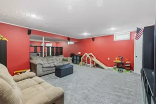 6306 Leslie Anne Ct, Grove City, OH 43123 - Photo 25